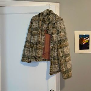 never worn teddy coat!